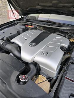 تۆیۆتا کراون